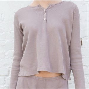 Brandy Melville Waffle Callan Top